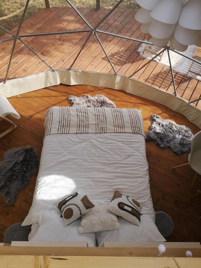 Hotel Medve Dome - Luxury Camping In The Middle Of Nature Vlahita Exteriér fotografie